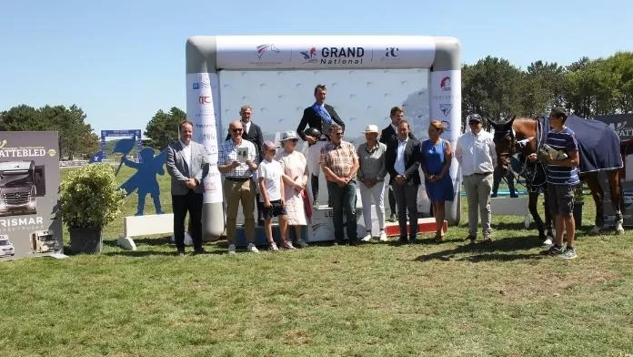 GN FFE - AC PRINT du Touquet (62) : Victoire de l'écurie SRM les Vans Reynaud Nicolas Delmotte s'est adjugé le Grand Prix à 1,50m