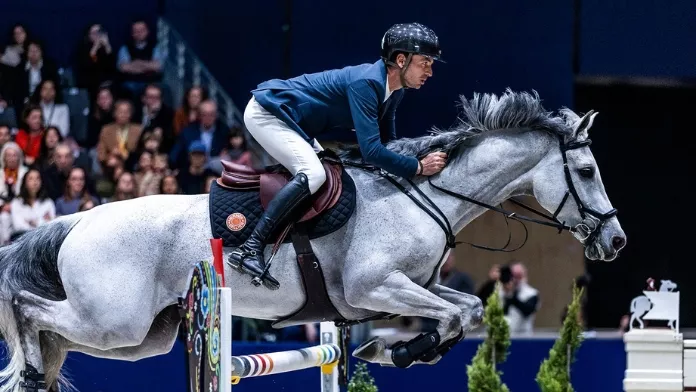 Saut Hermès