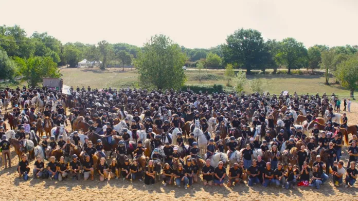 Véritable tradition, la Randonnée Régionale Poney des Pays de la Loire a fait étape à Couëron (44)