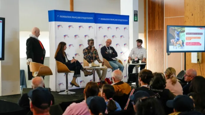 Congrès fédéral Avignon tables rondes crédit FFE